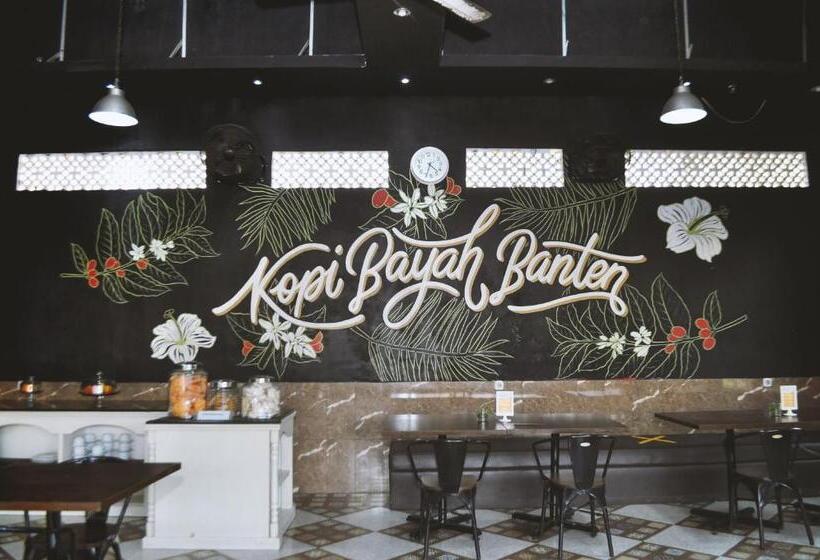 The Swarna Hotel Bayah Lebak