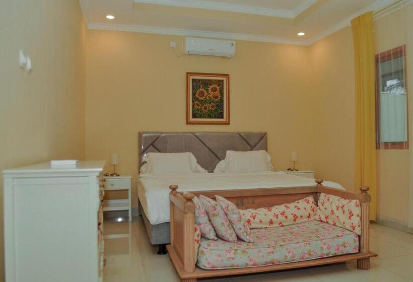 The Swarna Hotel Bayah Lebak