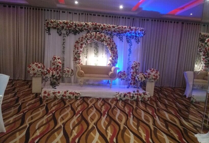 Airport Hotel Dream Paradise