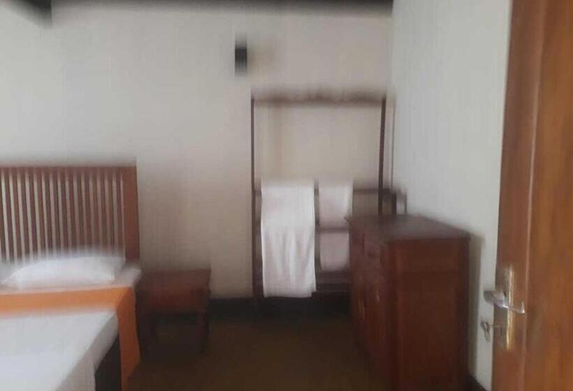 호스텔 Ralapela Eco Resort