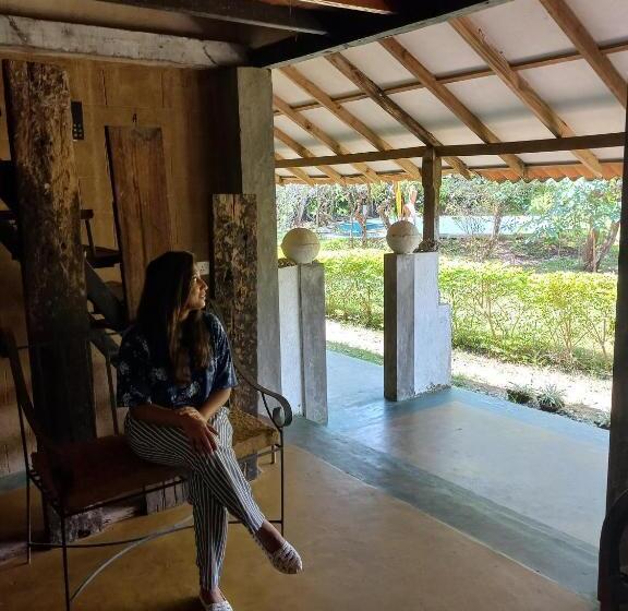 호스텔 Ralapela Eco Resort