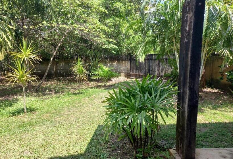 호스텔 Ralapela Eco Resort