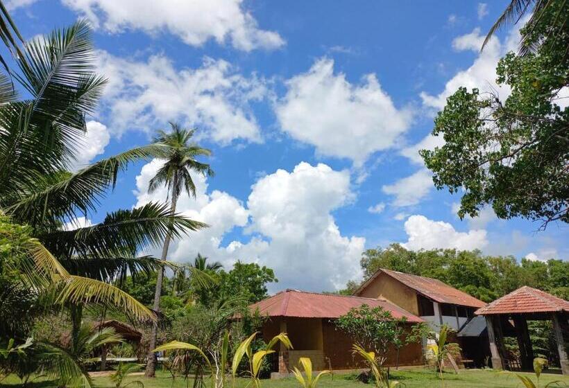 호스텔 Ralapela Eco Resort