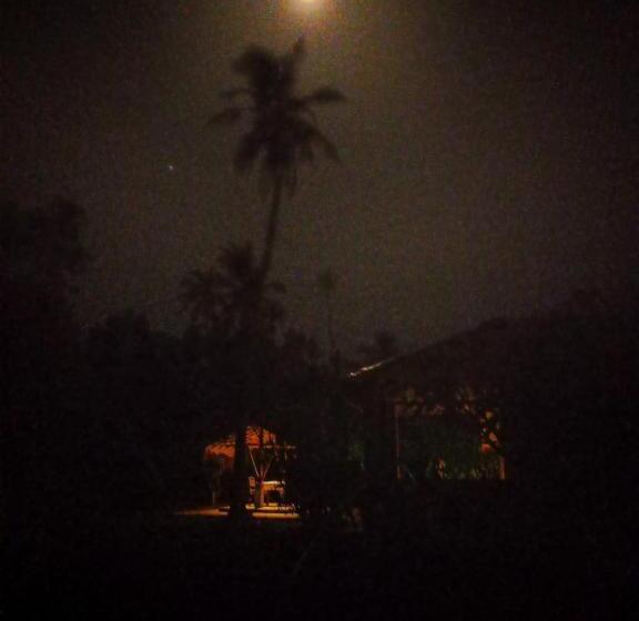 호스텔 Ralapela Eco Resort