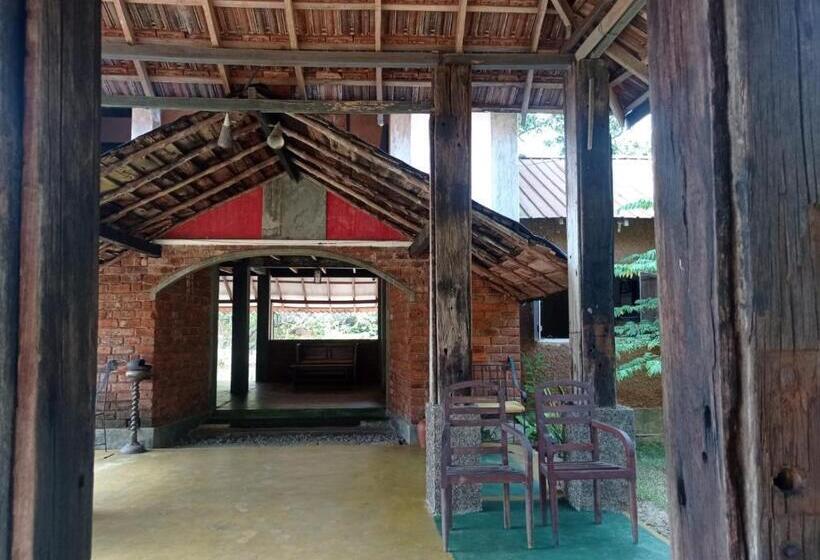 호스텔 Ralapela Eco Resort