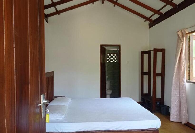 호스텔 Ralapela Eco Resort