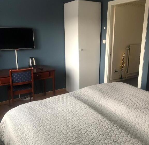 הוסטל Vrigstad Rumshotell