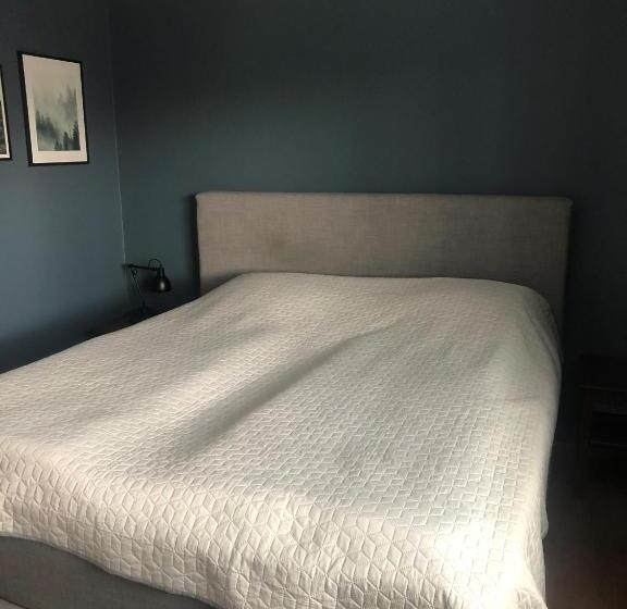 הוסטל Vrigstad Rumshotell