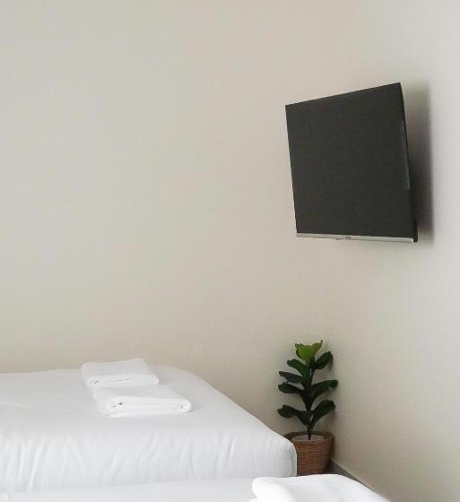 فندق صغير Yimwhan House 02, Ayutthaya Old Town