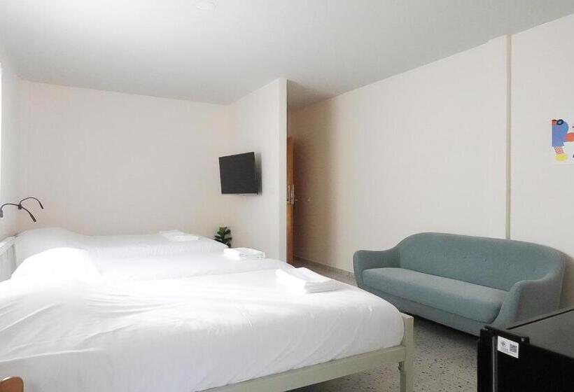 فندق صغير Yimwhan House 02, Ayutthaya Old Town