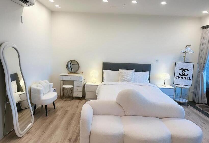 민박 拾月。頭城無邊際泳池溫泉房