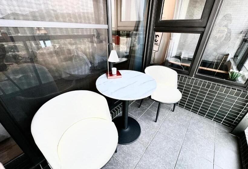 민박 拾月。頭城無邊際泳池溫泉房