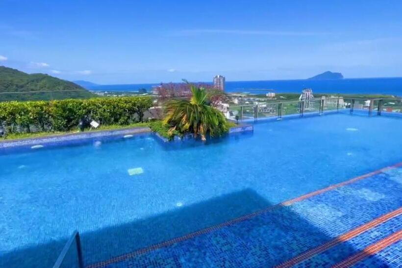 민박 拾月。頭城無邊際泳池溫泉房