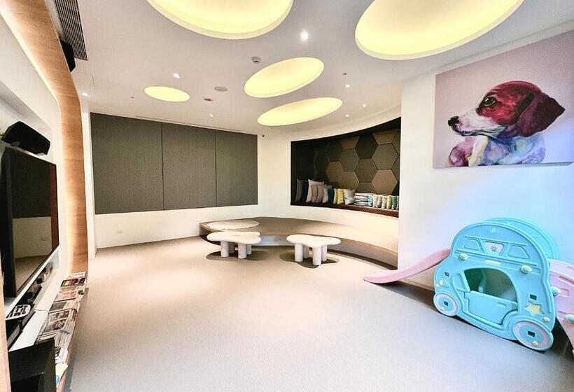 تختخواب و صبحانه 拾月。頭城無邊際泳池溫泉房