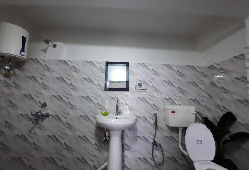 Bed and Breakfast Aaravi Garden Homestay