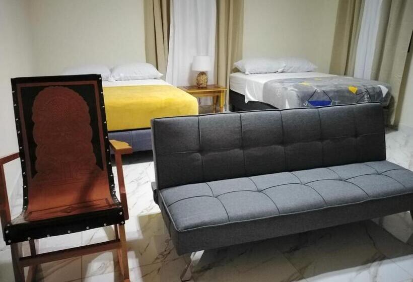 مبيت وإفطار Baruch Tropical Ranch