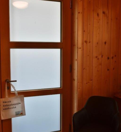 مبيت وإفطار übernachtung Beim Bio Metzger Zimmer Karl