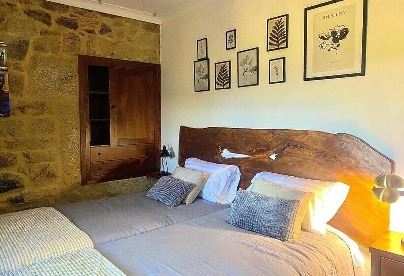 Bed and Breakfast Os Fentos