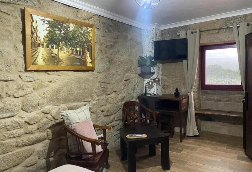 Bed and Breakfast Os Fentos