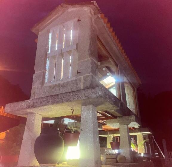 Bed and Breakfast Os Fentos