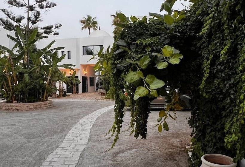 住宿加早餐 Résidence Neffati