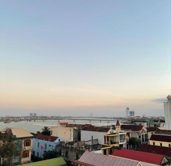 Diamond Hotel Quảng Bình