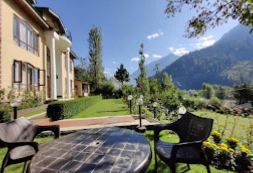 Forest Hill Resorts Laripora