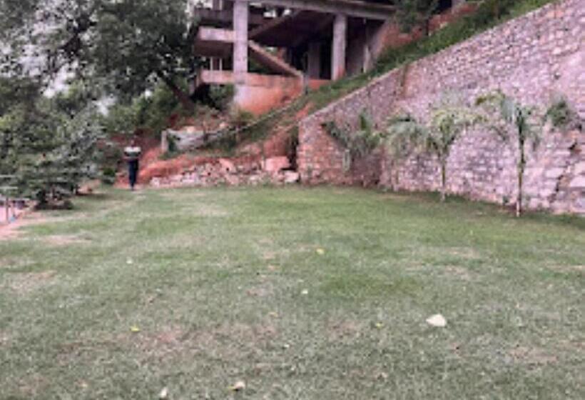 ホテル Bhargav Residency , Guwahati