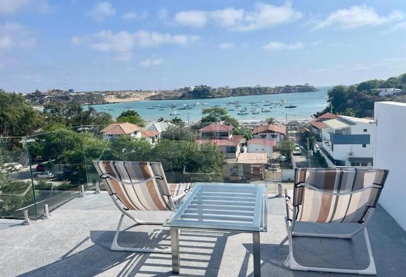 هتل Casa Lobster Bay