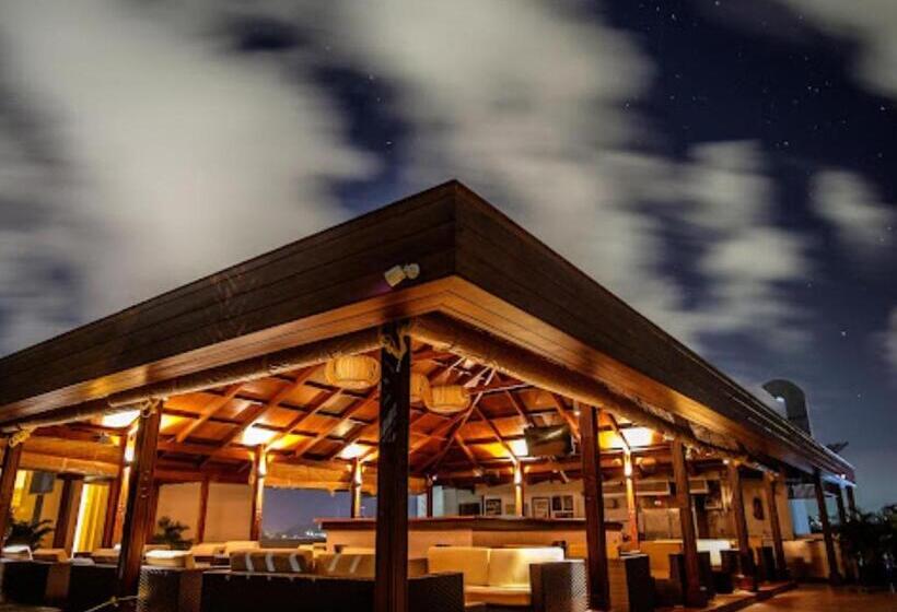 בית מלון כפרי Coral Inn , Port Blair