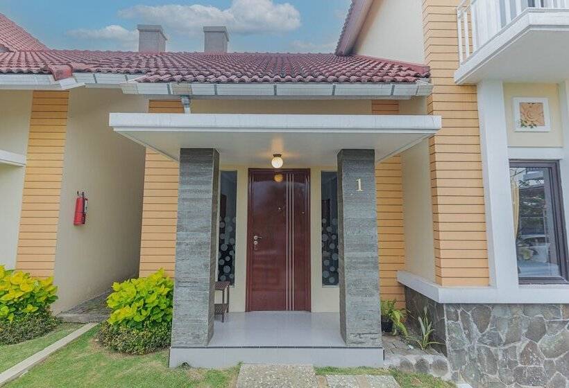 בית מלון כפרי Griya Katarina