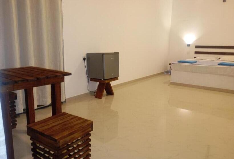 فندق Eagle Safari Cottage