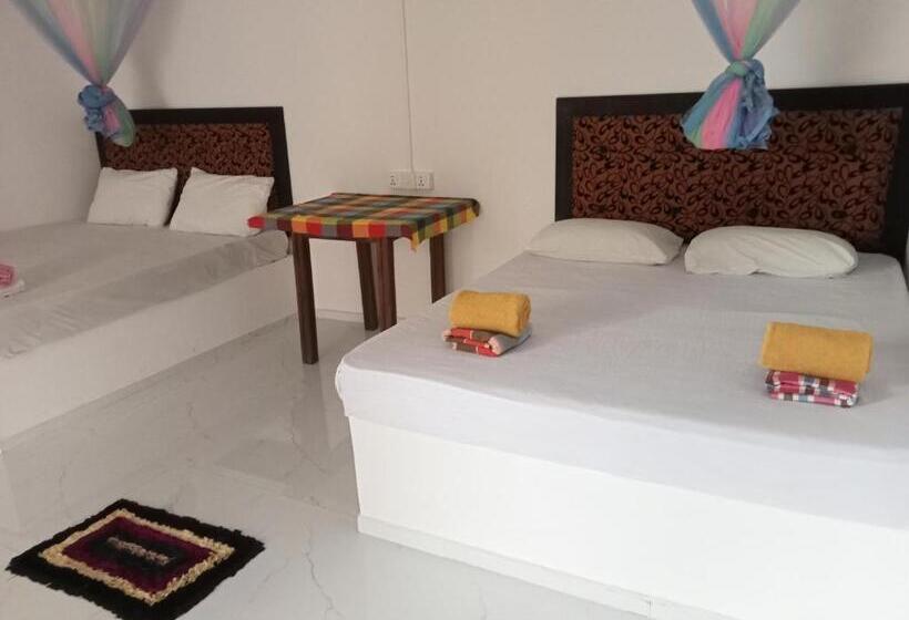 فندق Eagle Safari Cottage