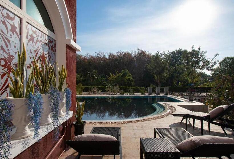 בית מלון כפרי Hacienda Resort   Mae Phim