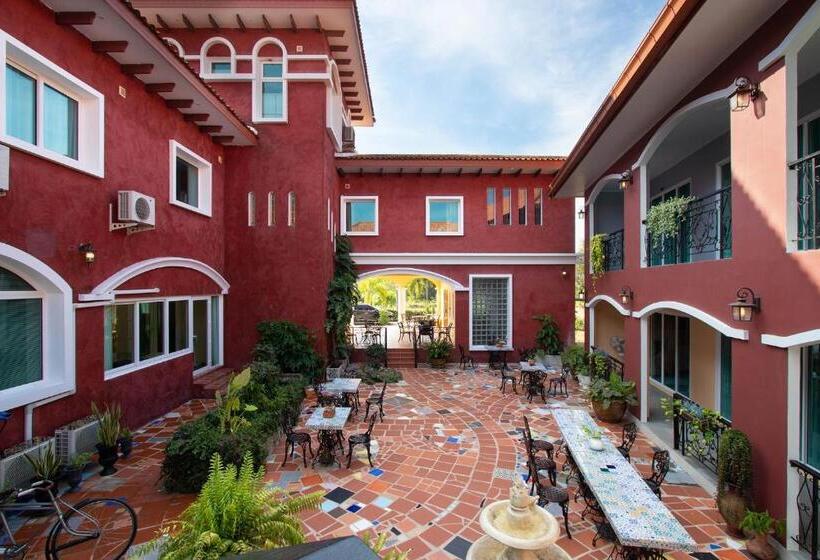 בית מלון כפרי Hacienda Resort   Mae Phim