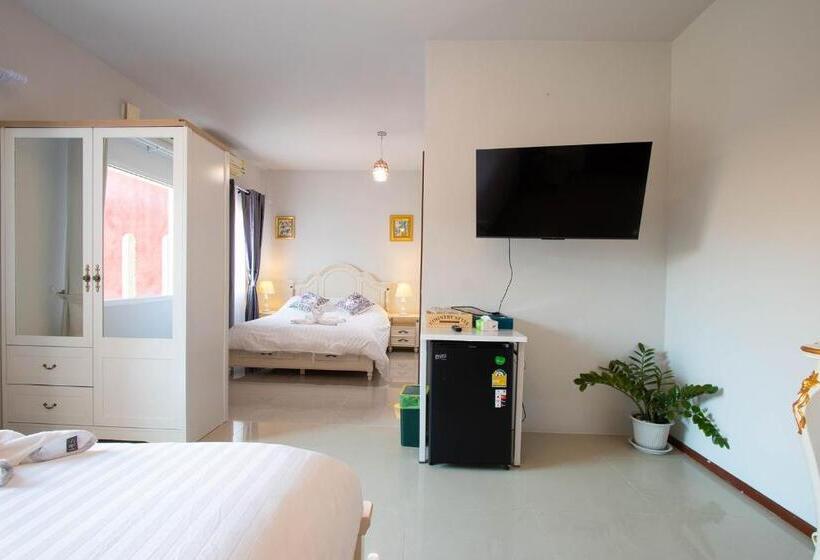 בית מלון כפרי Hacienda Resort   Mae Phim