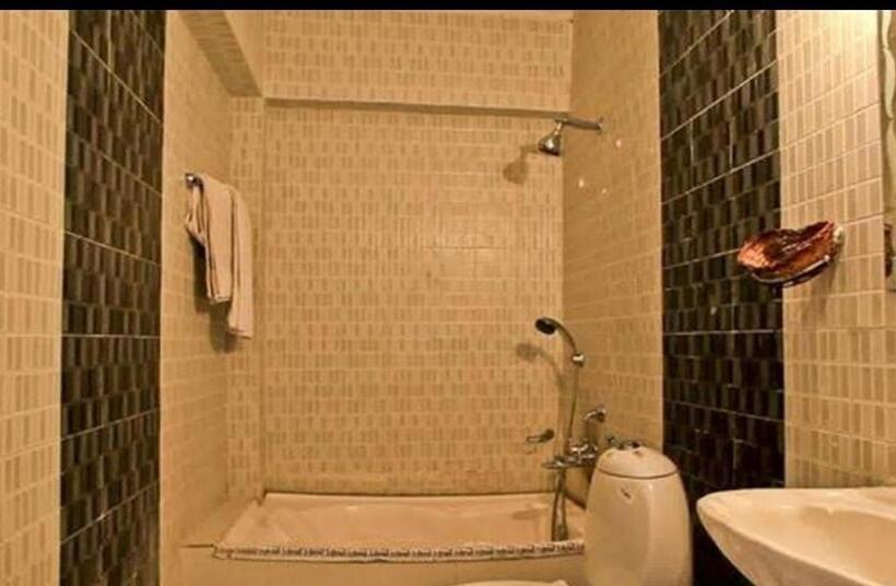 Отель Inn gulmarg