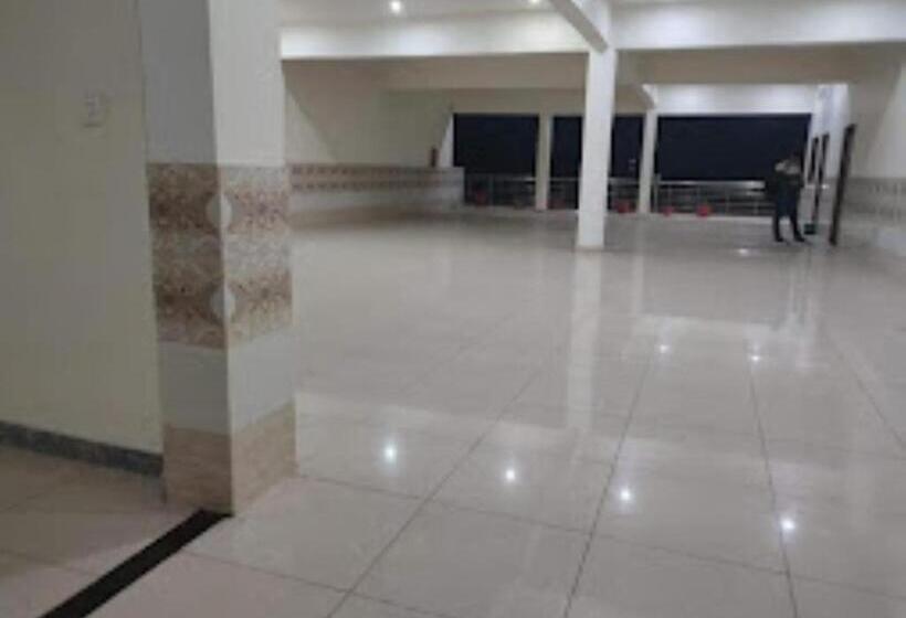 فندق Kalash Guest House And Restaurant Kushinagar