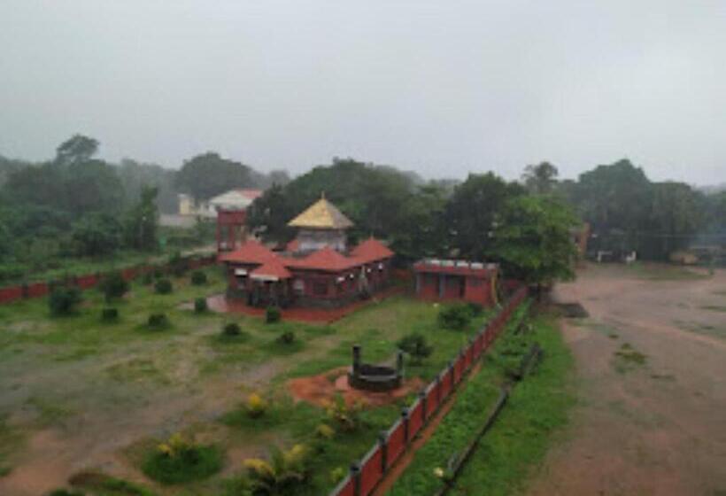 Hotel Mandara Residency,padu