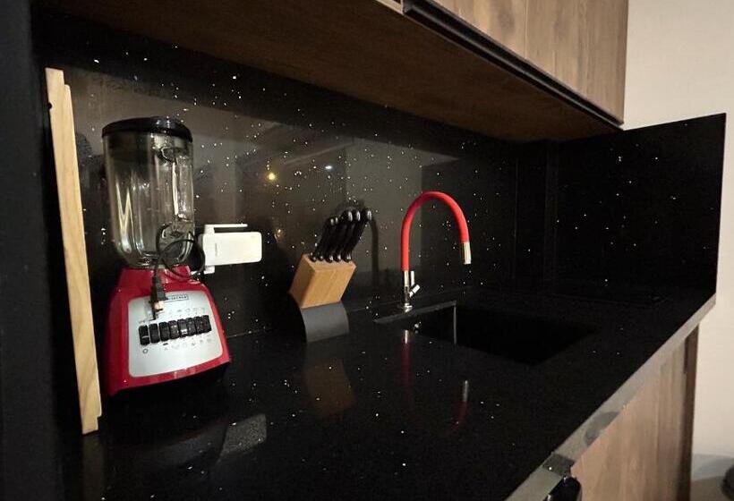 בית מלון כפרי Ocean Drive Lodge