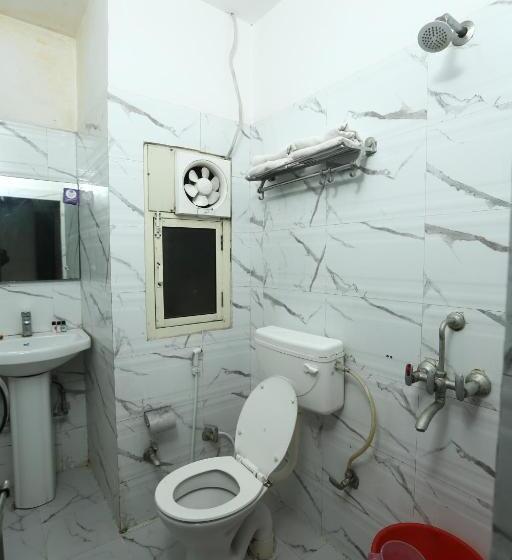 Отель Orchid & Banquet