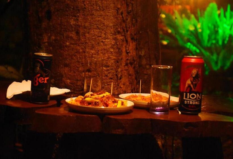 ホテル River Place Resort Udawalawa