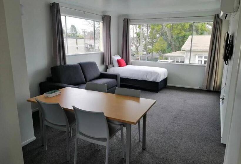 ホテル Stanley Apartments