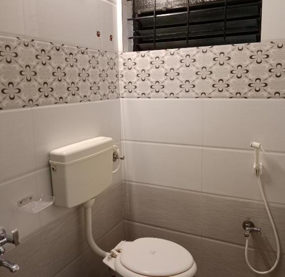 호텔 Sunanda Lodge