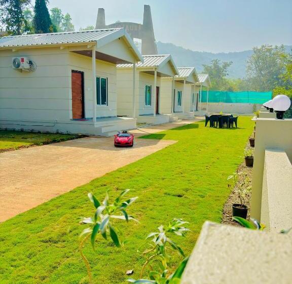 فندق Tara S Hill Resort