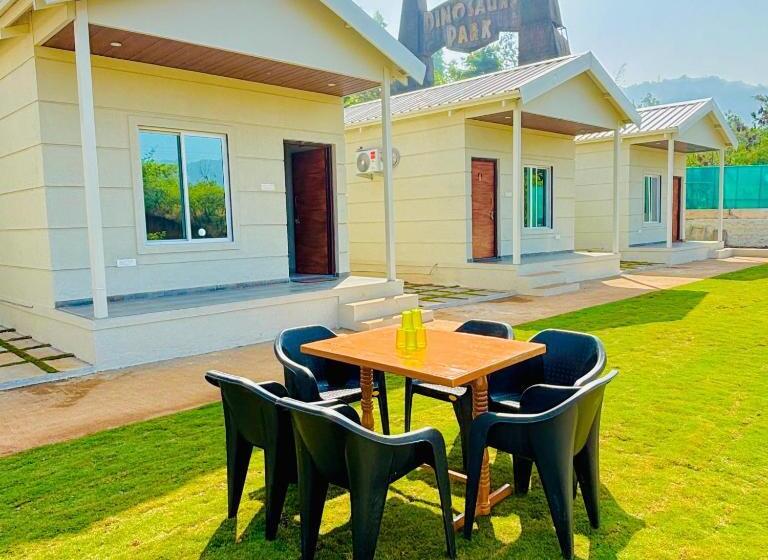 فندق Tara S Hill Resort