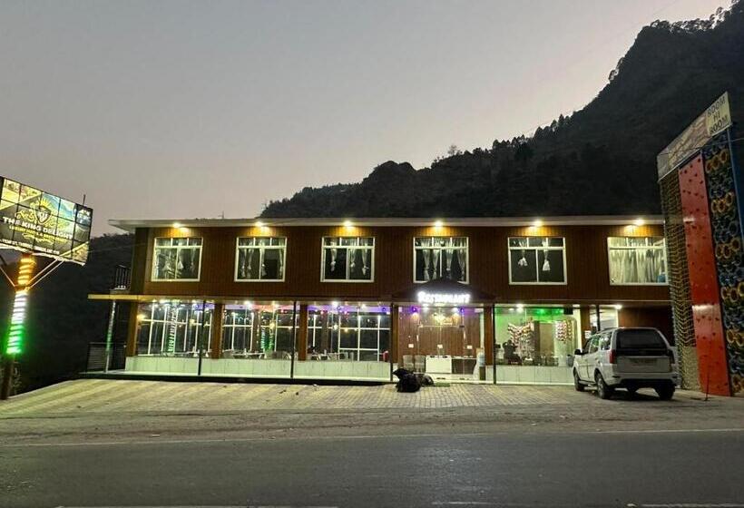 ホテル The Kings Delight