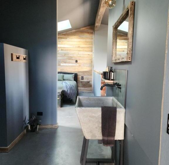 Отель The Old Dairy On Winkleigh