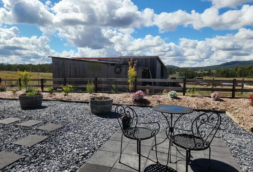 Отель The Old Dairy On Winkleigh