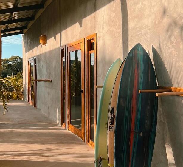 فندق Tukasa   Surfhouse